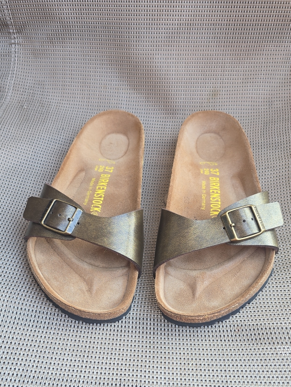 Birkenstock Metallic Bronze Single-Band Slide Sandals